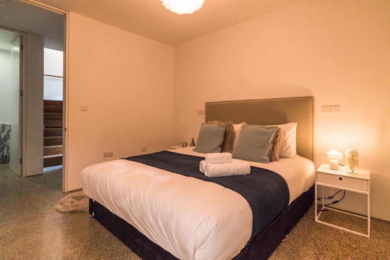 The Michael Collins Suite - Hiphipstay Dublin Extérieur photo